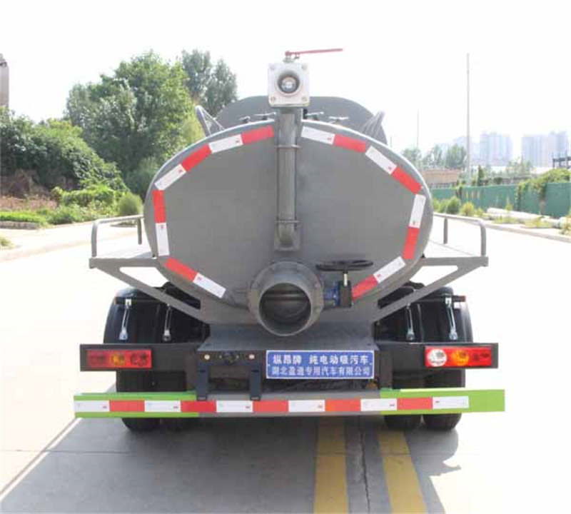纯电动小型吸污车-新能源小型吸污车
