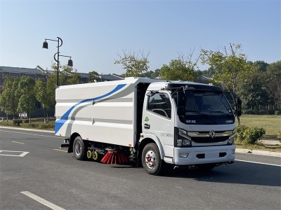 东风9吨电动洗扫车-东风9吨新能源清扫车