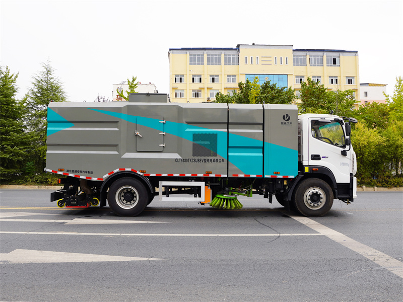 福田新能源吸尘车-福田纯电动后置吸尘车