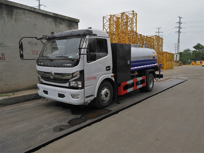 东风4方纯电动洒水车-东风5方新能源纯电动洒水车