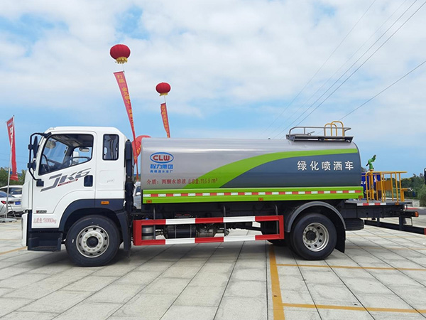 解放JK6系列14.35方绿化喷洒车