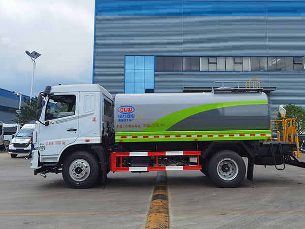 东风华神F5系列12.23方绿化喷洒车