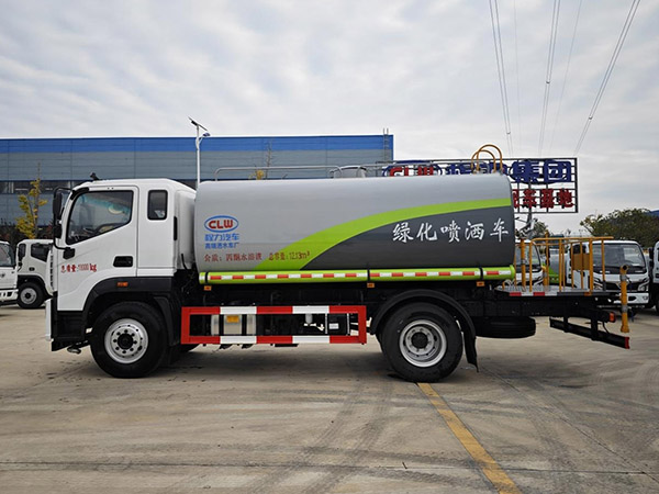 福田欧航系列14.5方绿化喷洒车