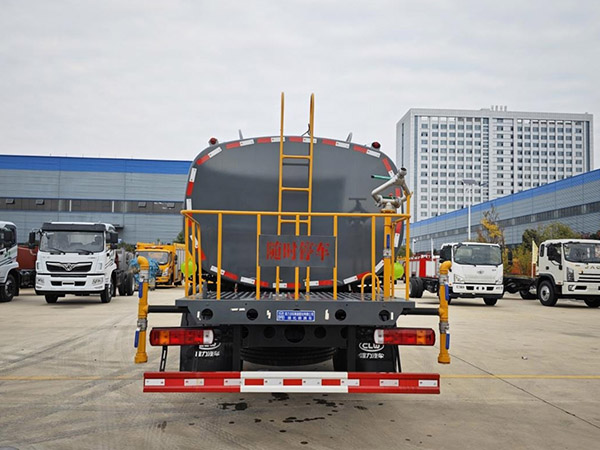 福田欧航系列14.5方绿化喷洒车