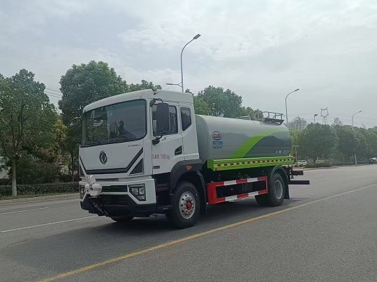 新款D9系列12-15方绿化喷洒车