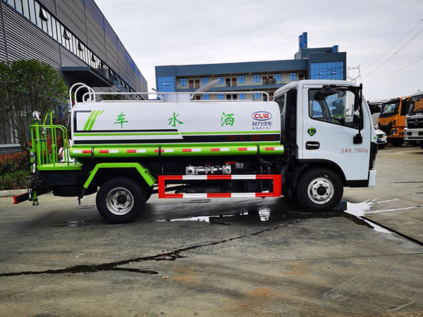 东风D6.F6系列5.09方绿化喷洒车