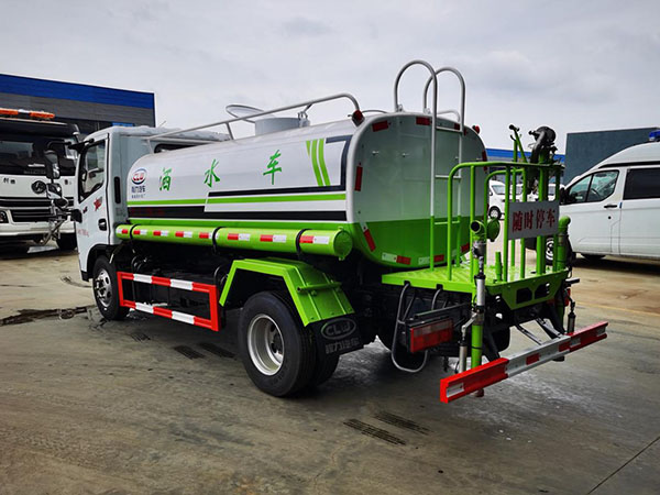 东风D6.F6系列5.09方绿化喷洒车