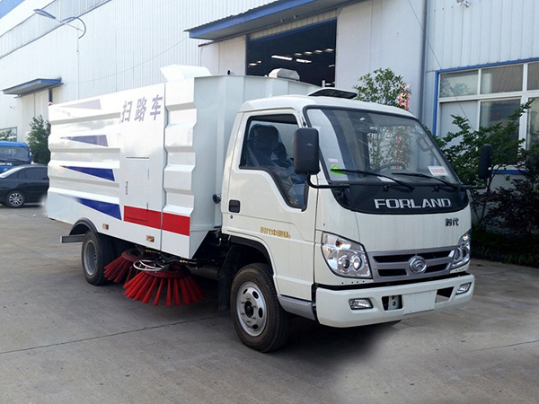 不上牌0.8方水 2方尘福田小卡扫路车