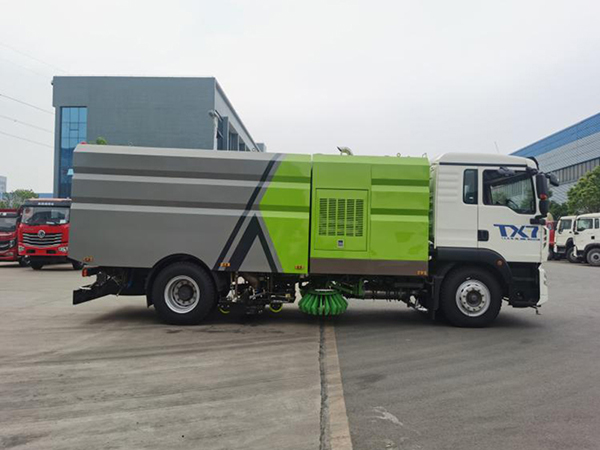 重汽豪沃5000洗扫车