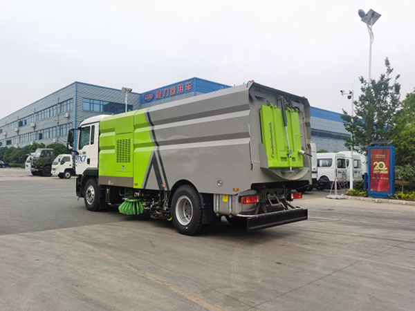 重汽豪沃5000洗扫车