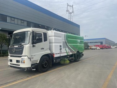新款东风天锦单发洗扫车