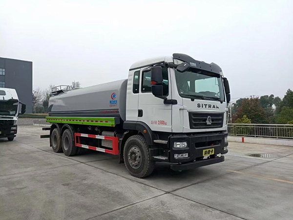 重汽汕德卡后双桥系列20-25方/吨绿化喷洒车