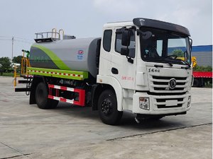 东风锦程系列13.61方绿化喷洒车