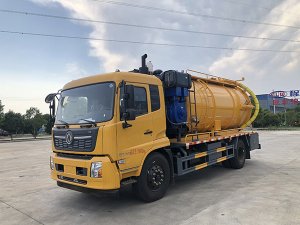 东风天锦带副发清洗吸污车