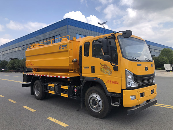 豪曼分体罐清洗吸污车