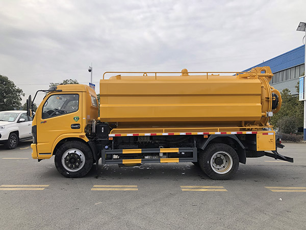 福瑞卡12.7方清洗吸污车